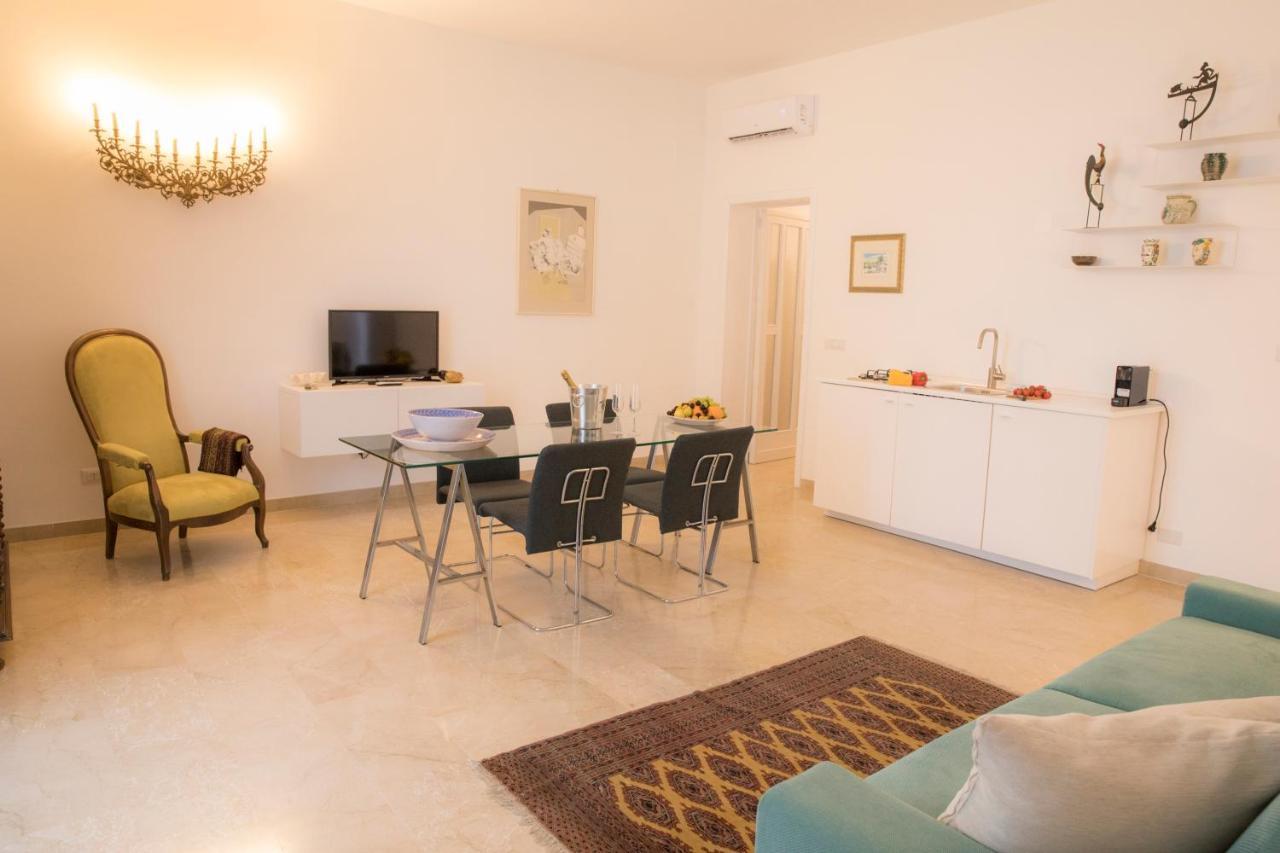 Residenza Lago Syracuse Bagian luar foto