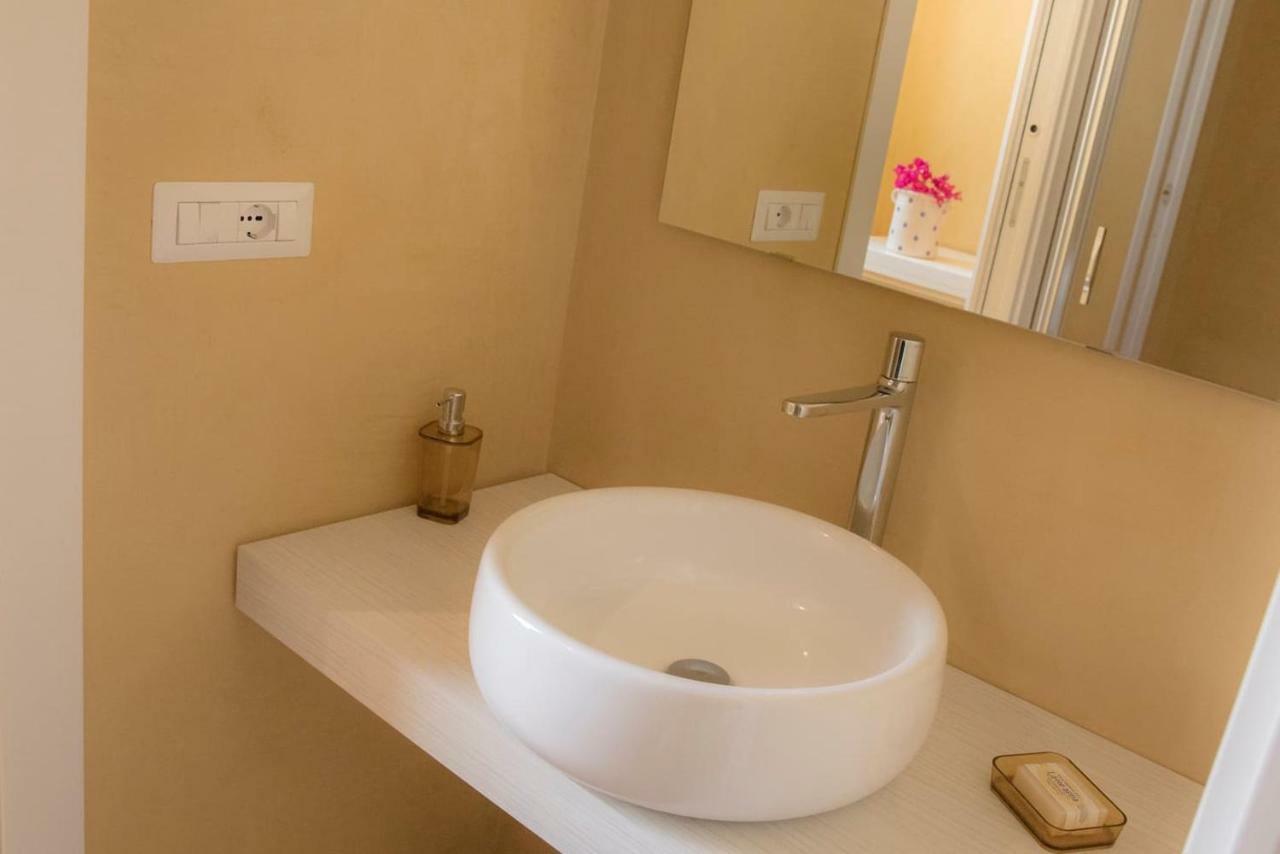 Residenza Lago Syracuse Bagian luar foto