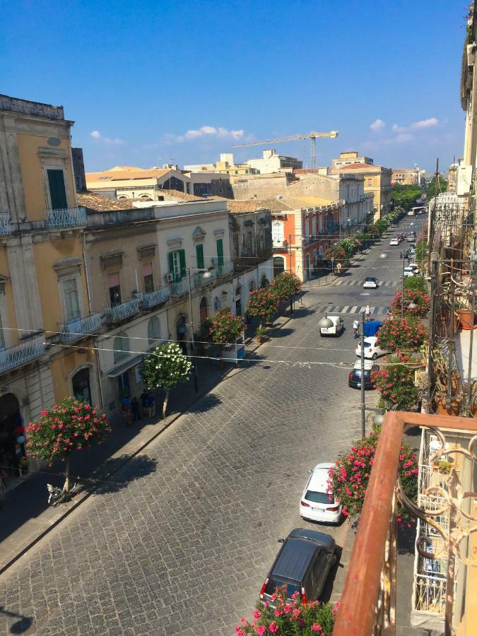 Residenza Lago Syracuse Bagian luar foto