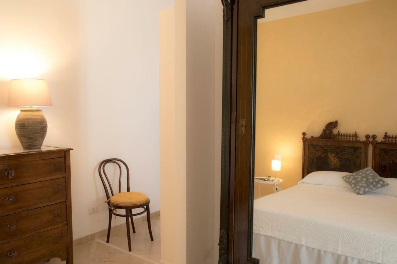 Residenza Lago Syracuse Bagian luar foto